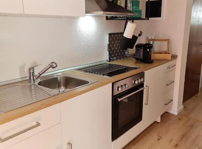 ホステル Haupt 3 Eningen unter Achalm